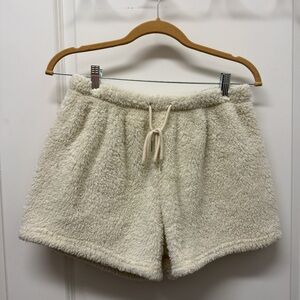 Cozy Cream Sherpa Fleece Lounge Shorts Size L